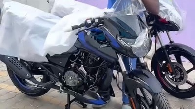 బజాజ్ పల్సర్ 180 రీ ఎంట్రీ.. (Representative Image) బజాజ్ పల్సర్ 180 రీ ఎంట్రీ.. (Representative Image)
