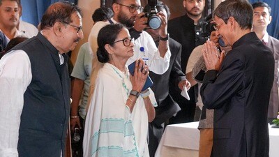 কলকাতা হাইকোর্টে ধাক্কা খেল তৃণমূল কংগ্রেস। (ফাইল ছবি, সৌজন্যে পিটিআই) কলকাতা হাইকোর্টে ধাক্কা খেল তৃণমূল কংগ্রেস। (ফাইল ছবি, সৌজন্যে পিটিআই)