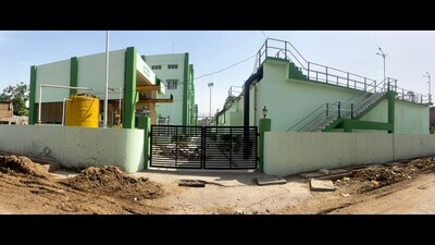 The committee demanded that officials conduct a site inspection and collect samples at the earliest before the effluent gets diluted into the ground. (HT Photo)