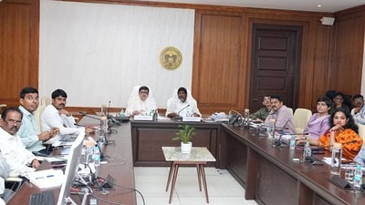 మూసీ పునరుజ్జీవ ప్రాజెక్టుపై సమీక్ష మూసీ పునరుజ్జీవ ప్రాజెక్టుపై సమీక్ష