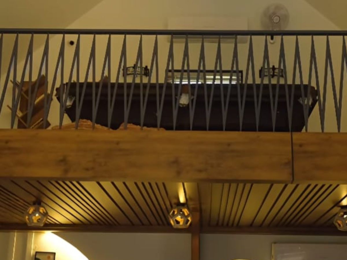 The entrance of the house also features a beautiful half balcony that doubles into a game room. (Instagram) The entrance of the house also features a beautiful half balcony that doubles into a game room. (Instagram)