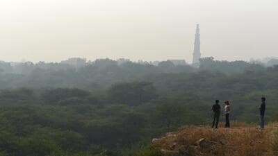 Delhi’s ridge act as the city’s ‘green lungs’, activists said. (HT Archive) Delhi’s ridge act as the city’s ‘green lungs’, activists said. (HT Archive)