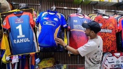 Shopkeepers across NCR share jerseys in Delhi Capitals’ blue have seen a sharp surge in demand over the past week Shopkeepers across NCR share jerseys in Delhi Capitals’ blue have seen a sharp surge in demand over the past week