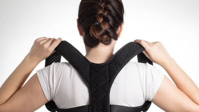 Are posture-correcting bands really worth the hype? (Freepik) Are posture-correcting bands really worth the hype? (Freepik)