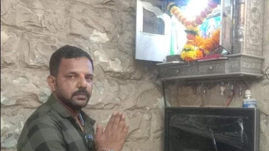 The deceased has been identified as Anil Bhagoji Gore, a resident of Pant Nagar in Ghatkopar East