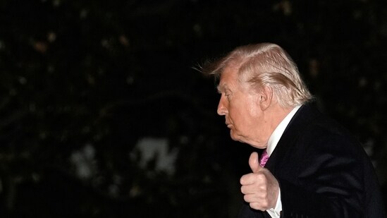 Trump will address the nation at 9pm ET on Wednesday, April 1. (Bloomberg)