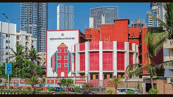 iMumbai, India - April 01, 2026: A view of the Worli Sea Face BMC High School Mumbai, India, on Wednesday, April 01, 2026. (Photo by Satish Bate/ Hindustan Times) (Hindustan Times)