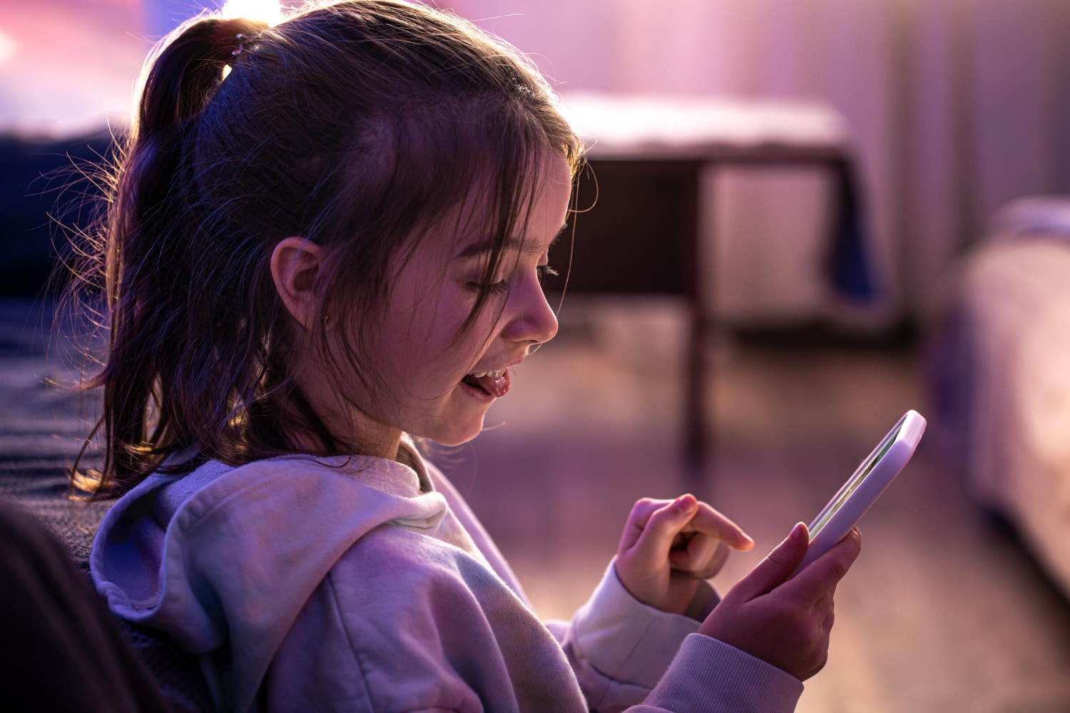 Screentime may cause speech delays in young kids. (Picture credit: Freepik) Screentime may cause speech delays in young kids. (Picture credit: Freepik)