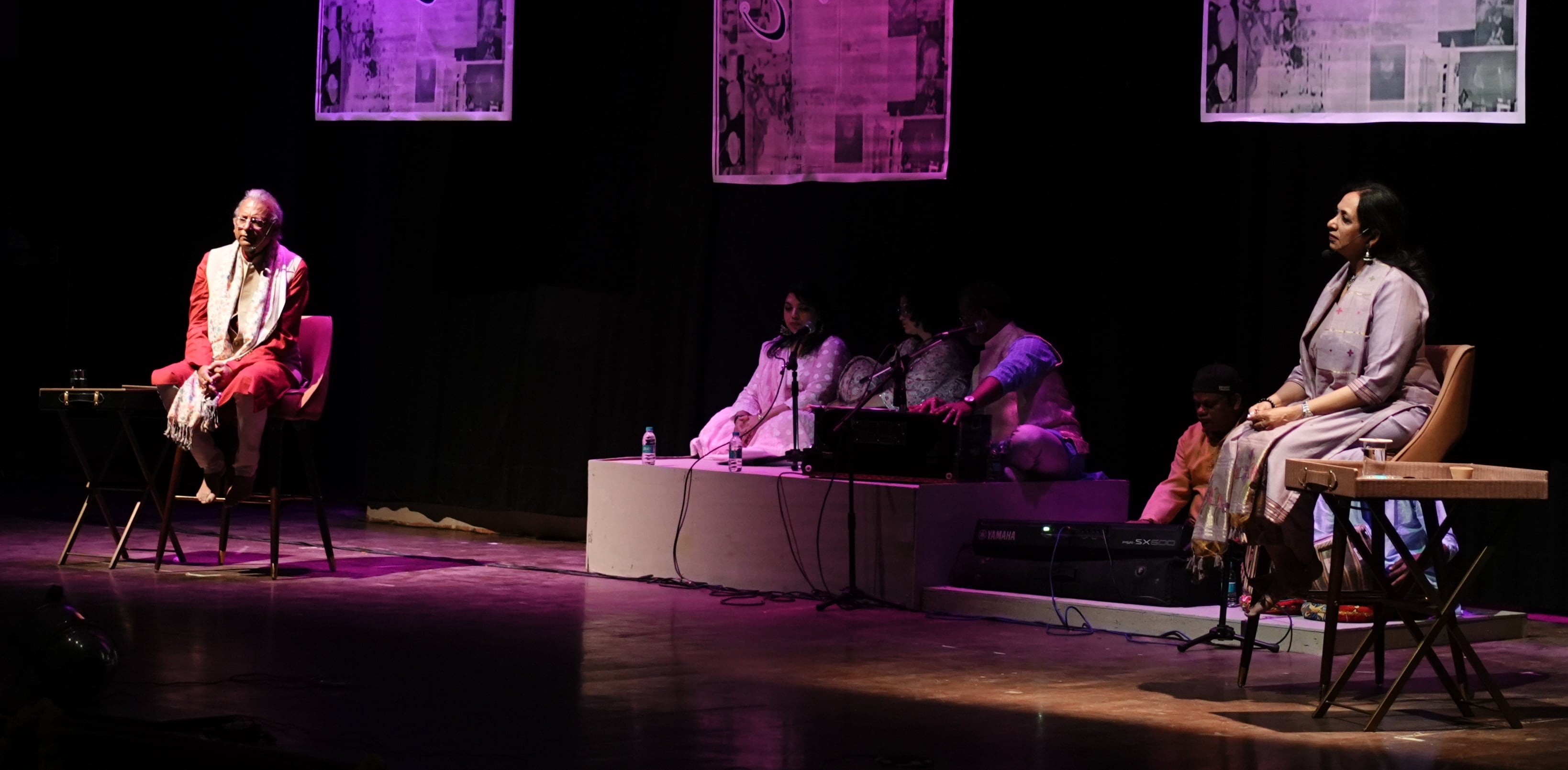 Gunjan Jain and Ajay Jain performing dastaan Hum Dekhenge Gunjan Jain and Ajay Jain performing dastaan Hum Dekhenge