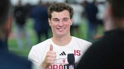 Indiana quarterback Fernando Mendoza gives a thumbs up after an interview with NFL Network (AP) Indiana quarterback Fernando Mendoza gives a thumbs up after an interview with NFL Network (AP)