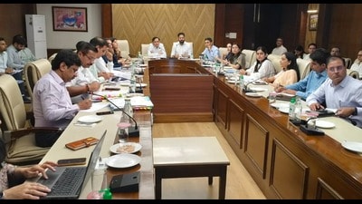 ULB chief chairs review meet, directs drain repairs, desilting and PPP-based urban solutions; rainwater harvesting and monthly monitoring also pushed (HT) ULB chief chairs review meet, directs drain repairs, desilting and PPP-based urban solutions; rainwater harvesting and monthly monitoring also pushed (HT)