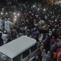 প্রধান বিচারপতি সূর্য কান্ত ও বিচারপতি জয়মাল্য বাগচীর বেঞ্চ রাজ্যের স্বরাষ্ট্র সচিব এবং ডিজিপির কাছ থেকে এই ঘটনার পরিপ্রেক্ষিতে রিপোর্ট তলব করেছে। 