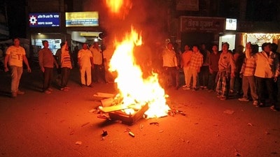 রাজ্যজুড়ে অনুমতি ছাড়া মিছিল-জমায়েতে নিষেধাজ্ঞা জারি করা হয়েছে। (ANI video Grab)