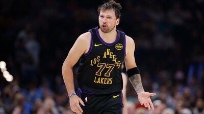 Los Angeles Lakers guard Luka Doncic (77) reacts after a play against the Oklahoma City Thunder during the second half (IMAGN IMAGES via Reuters Connect)