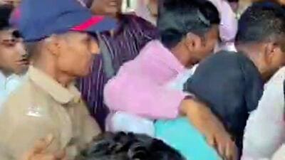 Nashik, Mar 24 (ANI): Ashok Kharat alias 'Bhondu Baba', accused of repeatedly sexually assaulting a 35-year-old woman over several years under the pretext of spiritual guidance, being produced before the Nashik court after his police remand ended, in Nashik on Tuesday. (ANI Video Grab) (ANI Video Grab)