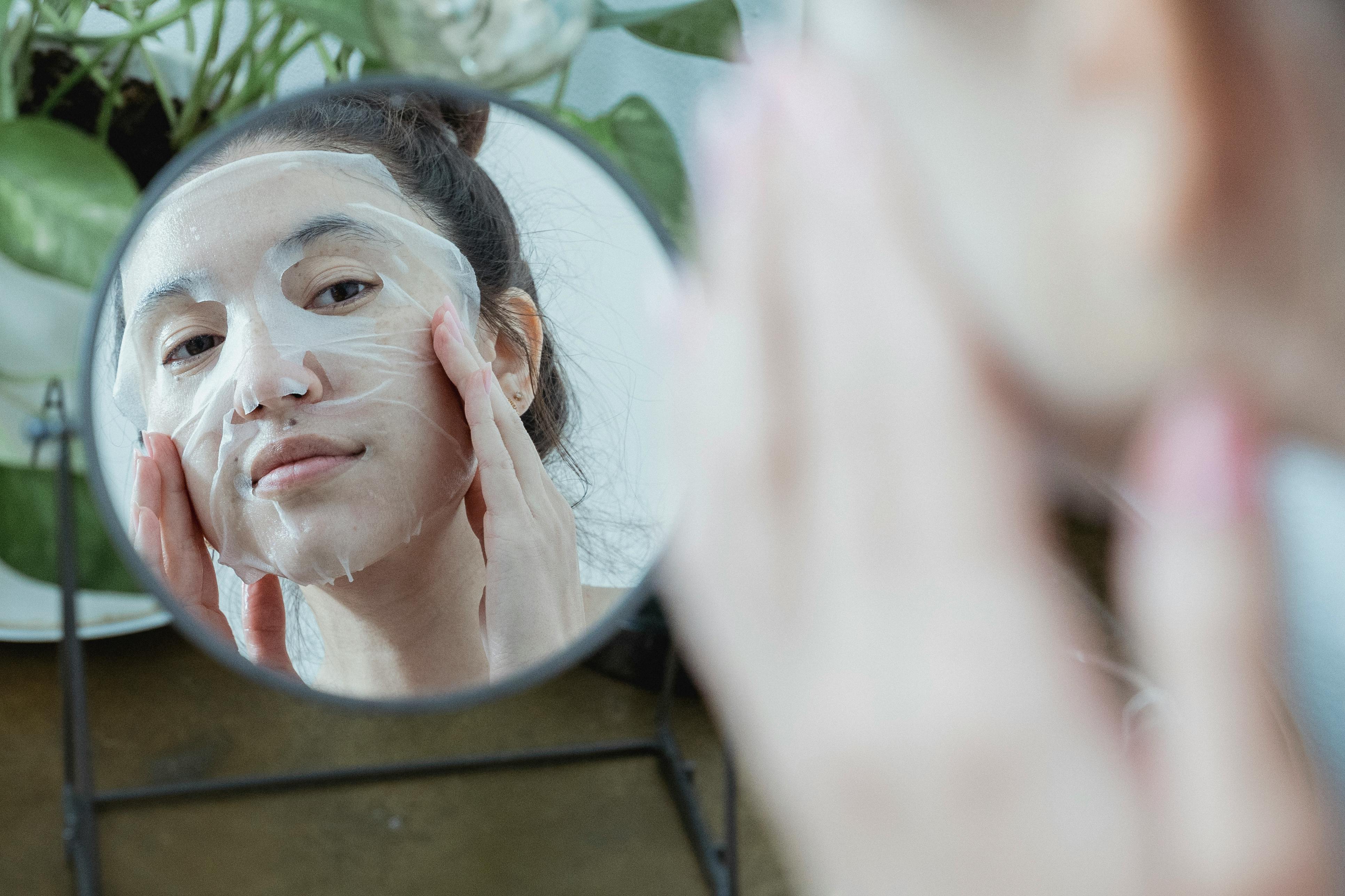 Hydration is the key to keeping your skin glowing and healthy in the long run. (Pexel) Hydration is the key to keeping your skin glowing and healthy in the long run. (Pexel)