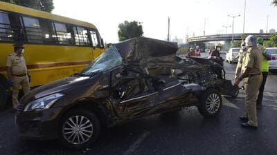 Mumbai, India - May 12, 2020: Major accident at Marine Drives in Mumbai, India, on Tuesday, May 12, 2020. (Photo by Anshuman Poyrekar/Hindustan Times) (Anshuman Poyrekar/HT Photo)