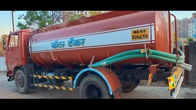The driver, identified as Ravindra Bhimrao Danane, 34, was taken into custody, and an FIR has been registered. (HT) The driver, identified as Ravindra Bhimrao Danane, 34, was taken into custody, and an FIR has been registered. (HT)