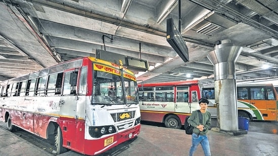 Dedicated bays for boarding, alighting, idle and interstate movement will be demarcated, as per the plan. (Sanchit Khanna/HT File Photo)