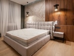 A calm bedroom with a supportive mattress reminds us that good sleep begins with thoughtful design and the right surface.