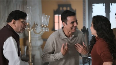 Bhooth Bangla trailer: Paresh Rawal, Akshay Kumar and Mithila Palkar in a still from the Priyadarshan horror comedy. Bhooth Bangla trailer: Paresh Rawal, Akshay Kumar and Mithila Palkar in a still from the Priyadarshan horror comedy.