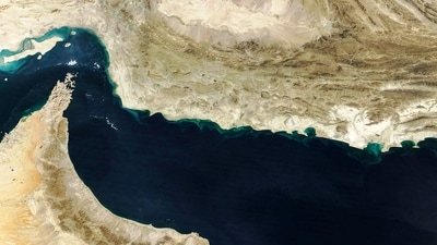 Natural-colour image shows the Gulf of Oman and the Makran region (C) in southern Iran and southwestern Pakistan, and the Strait of Hormuz (L) and the northern coast of Oman (bottom). (AFP) Natural-colour image shows the Gulf of Oman and the Makran region (C) in southern Iran and southwestern Pakistan, and the Strait of Hormuz (L) and the northern coast of Oman (bottom). (AFP)
