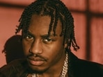 Lil Tjay had accused Offset of having a gambling problem and ducking out on a $10,000 loan, as per reports from last year. 