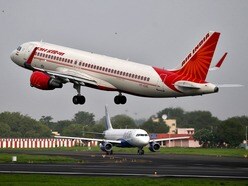 যুদ্ধের আঁচে ‘ফুয়েল সারচার্জ’ বৃদ্ধি Air India-র