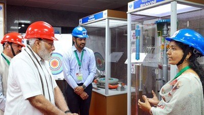 শক্তি স্বনির্ভরতার পথে ভারত (সৌজন্যে টুইটার) শক্তি স্বনির্ভরতার পথে ভারত (সৌজন্যে টুইটার)
