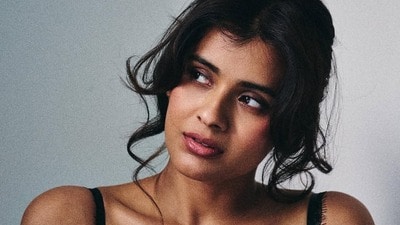 <p>కుమారి 21 ఎఫ్, ఈడో రకం ఆడో రకం, ఎక్కడికి పోతావు చిన్నవాడా, నాన్న నేను నా బాయ్ ఫ్రెండ్స్, ఓదెల తదితర సినిమాలతో తెలుగు ఆడియన్స్ ను హెబ్బా ఎంటర్ టైన్ చేసింది. </p> (instagram-Hebah Patel) <p>కుమారి 21 ఎఫ్, ఈడో రకం ఆడో రకం, ఎక్కడికి పోతావు చిన్నవాడా, నాన్న నేను నా బాయ్ ఫ్రెండ్స్, ఓదెల తదితర సినిమాలతో తెలుగు ఆడియన్స్ ను హెబ్బా ఎంటర్ టైన్ చేసింది. </p> (instagram-Hebah Patel)