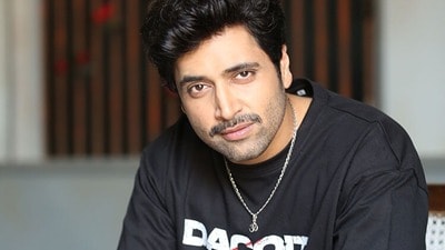 Adivi Sesh: సరిగా నటించలేదని 'చందమామ' నుంచి తీసేశారు: అడివి శేష్ షాకింగ్ కామెంట్స్ Adivi Sesh: సరిగా నటించలేదని 'చందమామ' నుంచి తీసేశారు: అడివి శేష్ షాకింగ్ కామెంట్స్