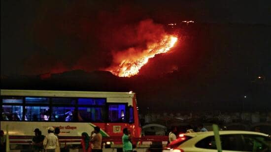 Fire at the Ghazipur landfill in April 2024. (HT Archive)