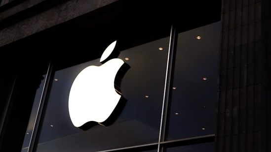 Apple has been encountering setbacks in the engineering test phase of its first foldable iPhone