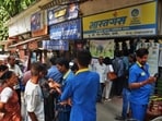 Marriage hall contractor Raviraj Aiwale said, “I am facing a huge problem due to the gas cylinder shortage. (HT)