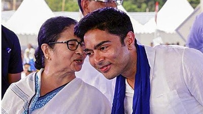 নির্বাচন কমিশনের দ্বারস্থ বিজেপি নির্বাচন কমিশনের দ্বারস্থ বিজেপি