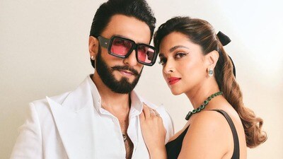 Deepika Padukone: మీ అందరి కంటే ముందు ధురంధర్ 2 చూశాను.. కావాలనే ఇలా..: ట్రోల్స్కు గట్టి సమాధానం ఇచ్చిన దీపికా పదుకోన్ (Instagram/Deepika Padukone) Deepika Padukone: మీ అందరి కంటే ముందు ధురంధర్ 2 చూశాను.. కావాలనే ఇలా..: ట్రోల్స్కు గట్టి సమాధానం ఇచ్చిన దీపికా పదుకోన్ (Instagram/Deepika Padukone)