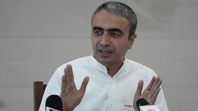 The Aam Aadmi Party has condemned the Haryana government's decision to assign teachers to census work, citing a critical shortage of staff. The Aam Aadmi Party has condemned the Haryana government's decision to assign teachers to census work, citing a critical shortage of staff.