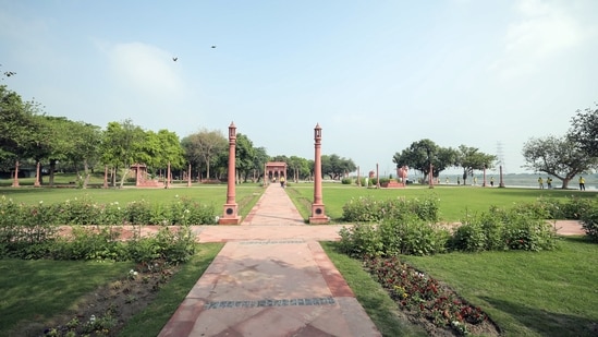 Gram it: The Vasudev Ghat of Yamuna river appears ready to join the list of favourites for Delhiites who enjoy going out for scenic views. On Wednesday, Delhi's Lt Governor Taranjit Singh Sandhu said that the Yamuna floodplain, from Palla to Kalindi Kunj, will soon be developed as an eco-friendly space in line with the Vasudev Ghat area. (Photo: X/ANI)