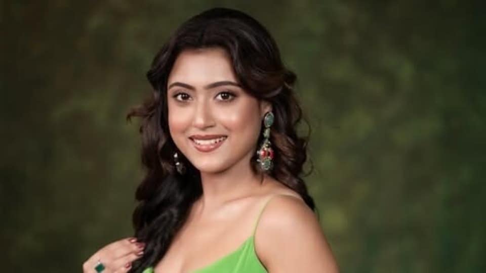 ‘ভোলেবাবা’ বন্ধ হওয়া নিয়ে যা বললেন বর্ণিনী