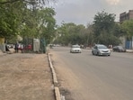 An incomplete pedestrian path portion of the Hamilton Court road near Sushant Lok-1 as seen on Wednesday. (Parveen Kumar)
