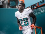 De’Von Achane’s absence from the Dolphins' workout raises questions of contract negotiations with the franchise. De’Von Achane’s absence from the Dolphins' workout raises questions of contract negotiations with the franchise.