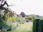 Spread over 80 acres, the well-laid-out garden was inaugurated on April 9, 1936, as Lady Willingdon Park.