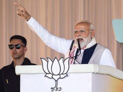 হলদিয়ার জনসভা থেকে তৃণমূল কংগ্রেস সরকারকে আক্রমণ শানালেন প্রধানমন্ত্রী নরেন্দ্র মোদী। (ফাইল ছবি, সৌজন্যে পিটিআই)