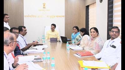 During the meeting, presentations were made by hospitals, including referral centres in Amravati and Nashik, Aundh Civil Hospital, Thane Civil Hospital and Pt Bhimsen Joshi Hospital in Mira-Bhayandar on their work in organ donation and transplantation (HT) During the meeting, presentations were made by hospitals, including referral centres in Amravati and Nashik, Aundh Civil Hospital, Thane Civil Hospital and Pt Bhimsen Joshi Hospital in Mira-Bhayandar on their work in organ donation and transplantation (HT)
