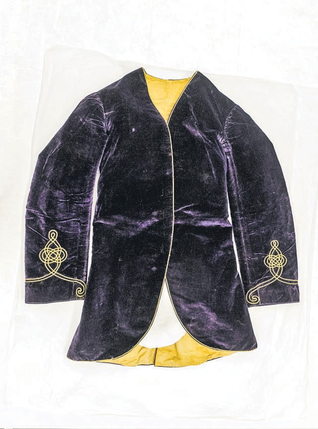 A gold embroidered velvet jacket of Maharaja Duleep Singh ( Peter Bance collection) A gold embroidered velvet jacket of Maharaja Duleep Singh ( Peter Bance collection)