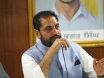 Mayor Amarjit Singh Sandhu addressing the House meet at the MC office in Mohali on Thursday. (HT Photo)