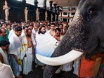కేరళలోని గురువాయూర్ ఆలయంలో అనంత్ అంబానీ(PTI)
