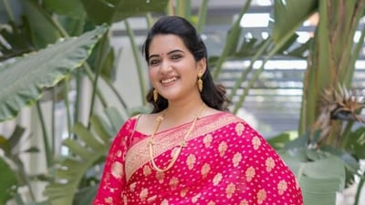 <p>సినిమాల్లోనూ ఈ భామ అడుగుపెట్టింది. రీసెంట్ గా సుహాస్ హీరోగా వచ్చిన ‘హే బల్వంత్’ మూవీతో డెబ్యూ చేసింది స్రవంతి. </p> (instagram-sravanthi_chokarapu)