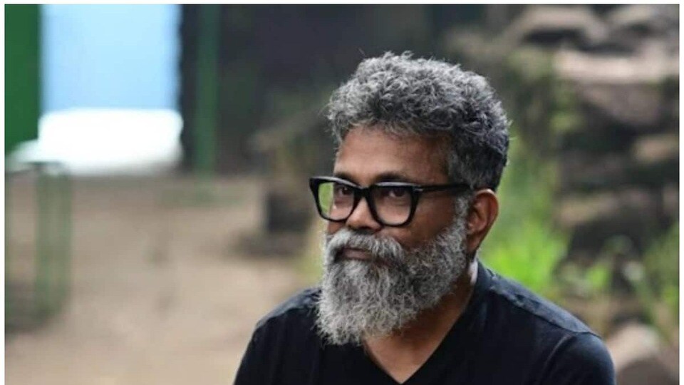 <p>అల్లు అర్జున్ హీరోగా సుకుమార్ దర్శకత్వంలో తెరకెక్కిన మూవీ 'పుష్ప 2'. ఈ సినిమా ప్రపంచవ్యాప్తంగా రూ .1,742.10 కోట్లు వసూలు చేసింది.</p>(instagram)