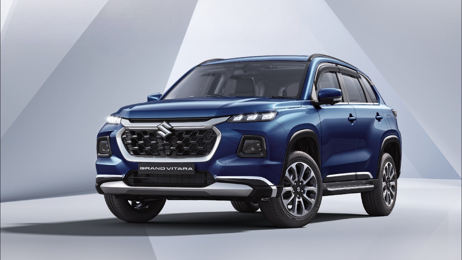 The Maruti Suzuki Grand Vitara gets strong hybrid tech, suited for highway driving. The Maruti Suzuki Grand Vitara gets strong hybrid tech, suited for highway driving.